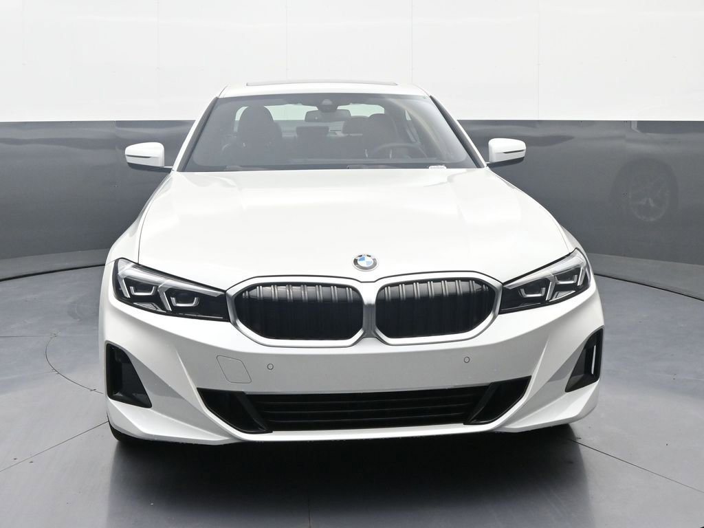 New 2025 BMW 330i xDrive Sedan w/ Convenience Package image 2