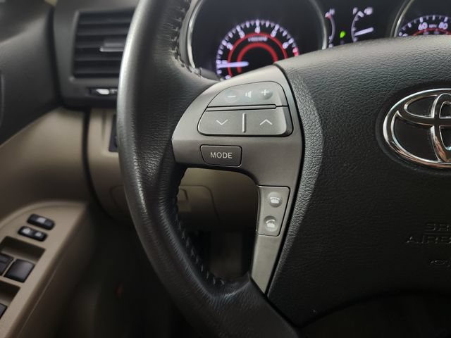 Used 2010 Toyota Highlander Limited w/ Extra Value Pkg 8 AWD/4WD image 23