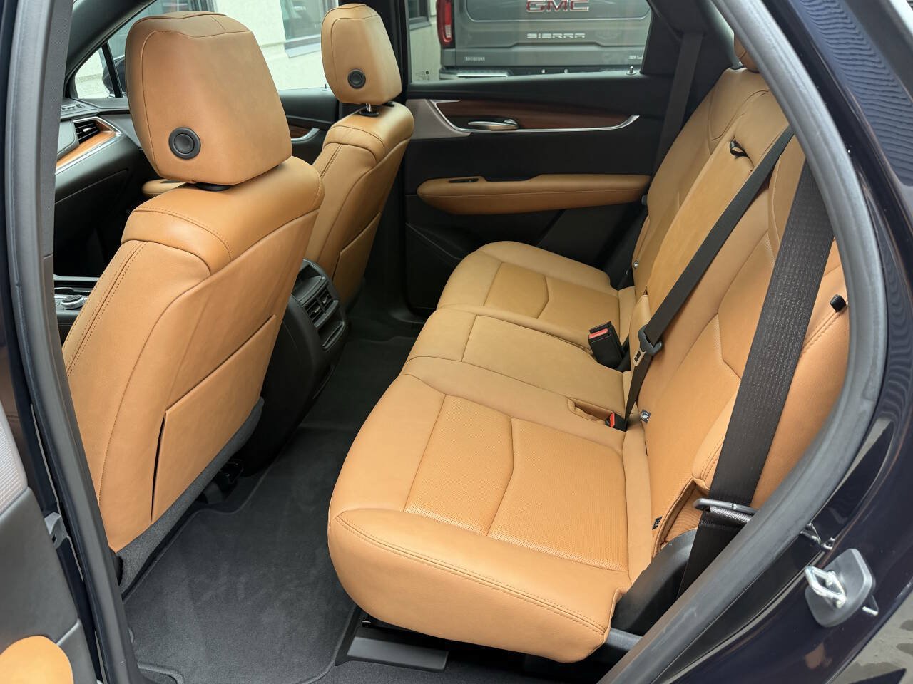 Used 2021 Cadillac XT5 Premium Luxury AWD/4WD image 18