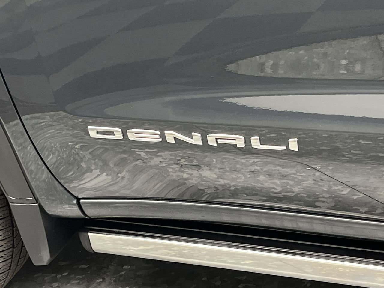 Certified 2022 GMC Sierra 1500 Denali w/ Denali Premium Package AWD/4WD image 39