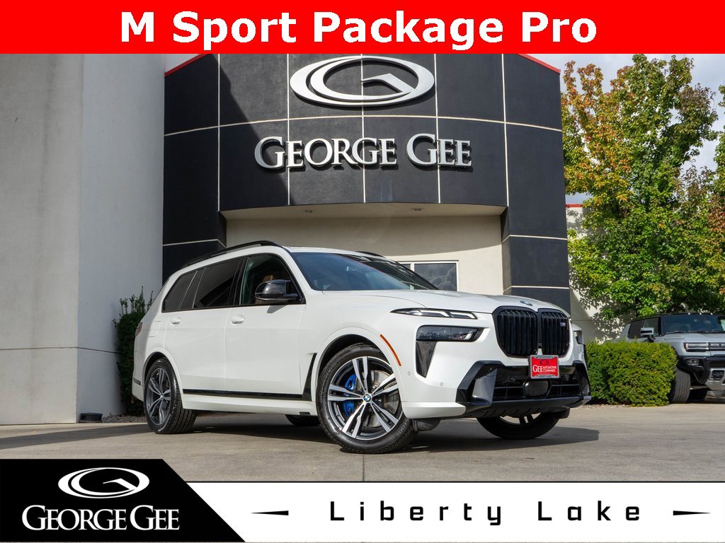 Used 2024 BMW X7 M60i image 2