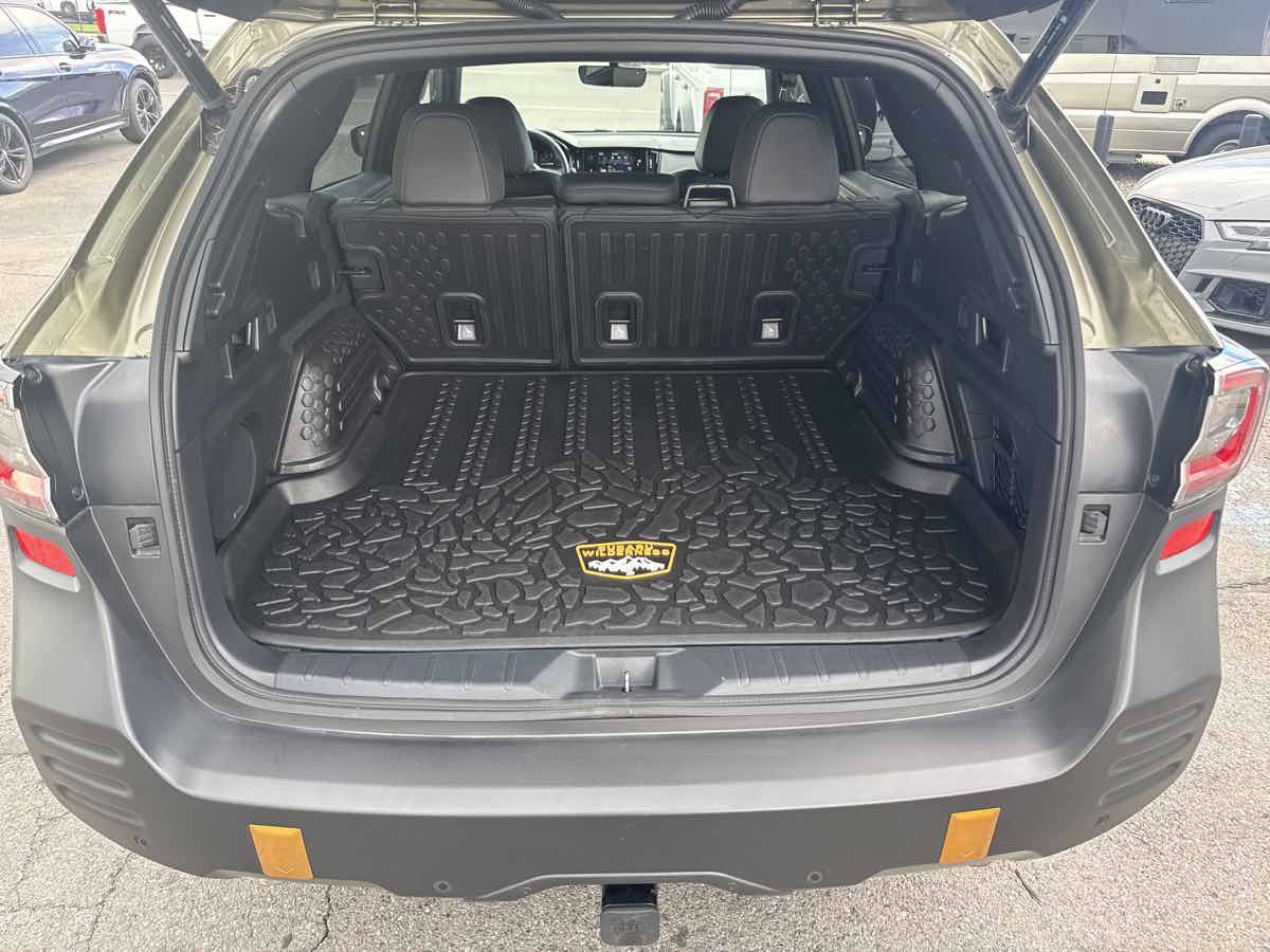 Used 2025 Subaru Outback Wilderness AWD/4WD image 18