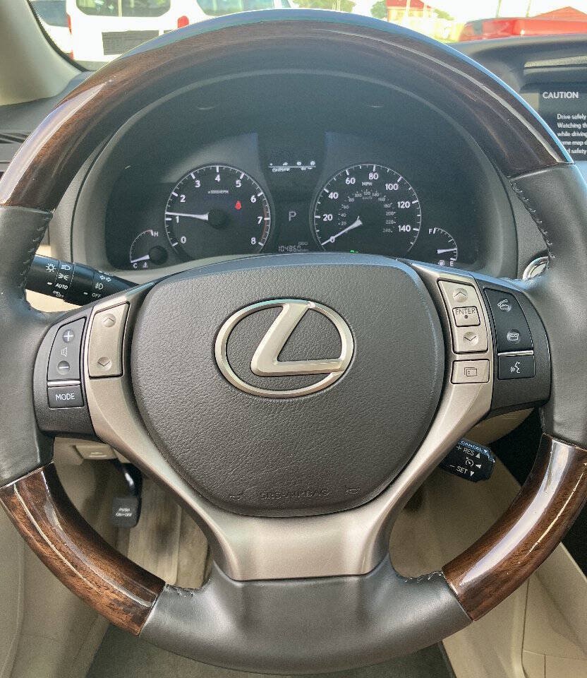 Used 2014 Lexus RX 350 AWD w/ Navigation Package image 7