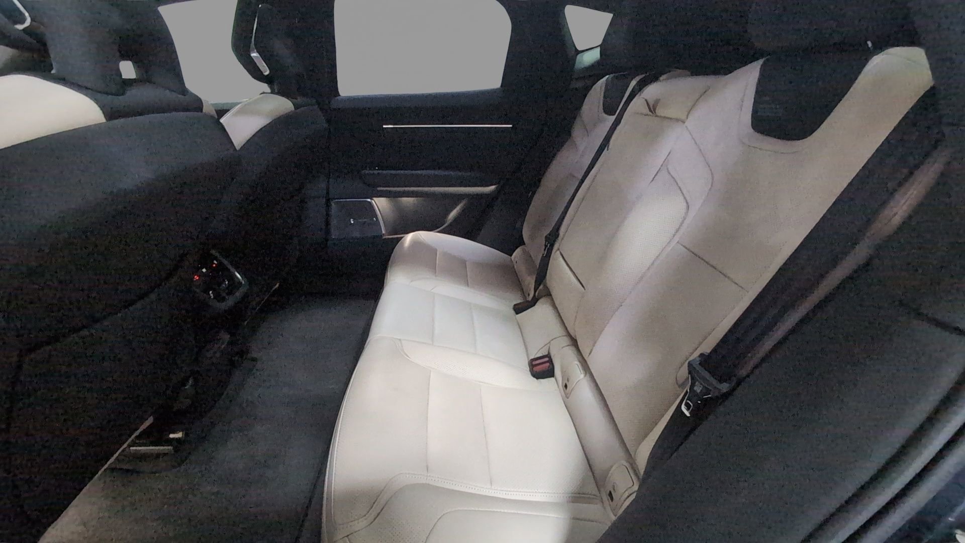 Used 2025 Polestar Polestar 3 image 17