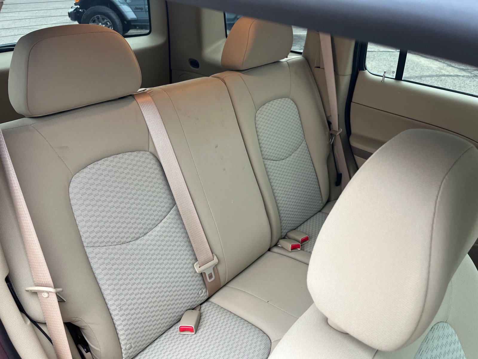 Used 2007 Chevrolet HHR LT image 18