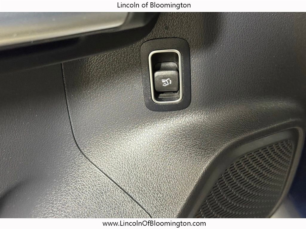 Used 2023 Mercedes-Benz GLA 250 4MATIC image 16