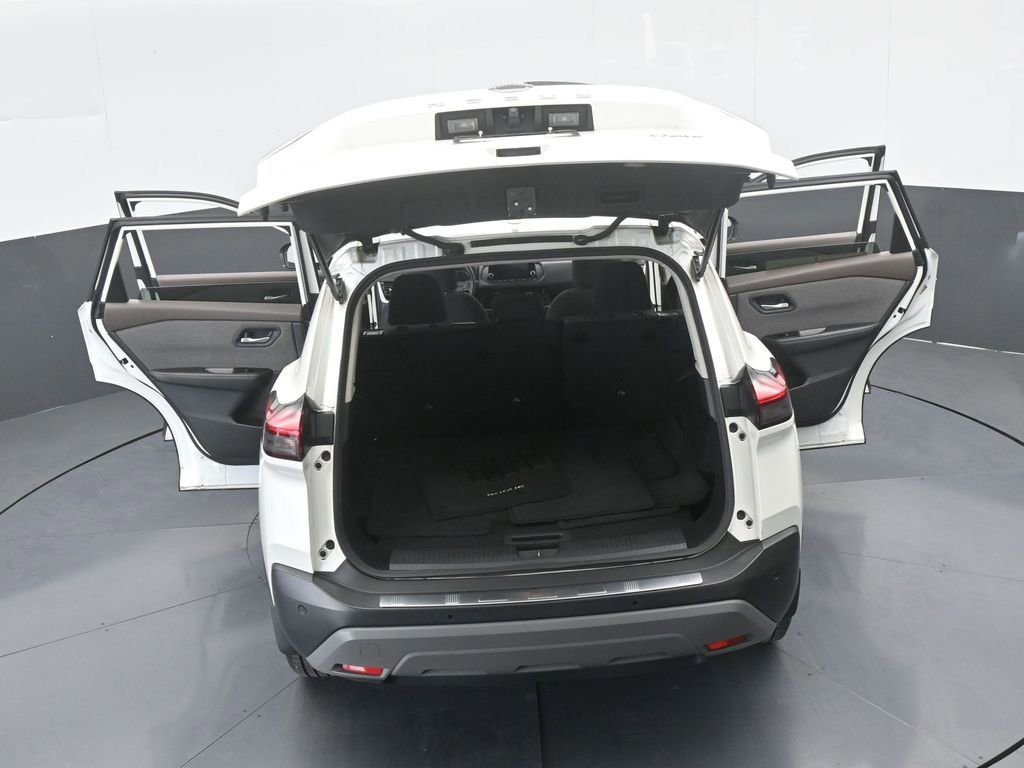 Used 2023 Nissan Rogue SV image 68