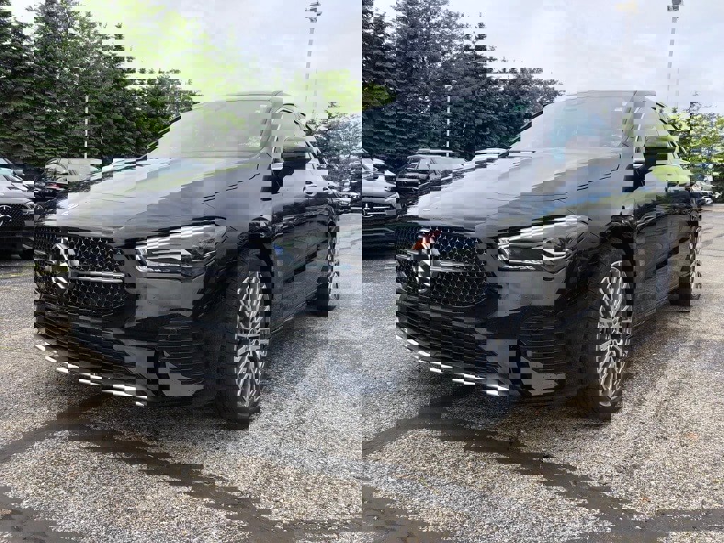 New 2025 Mercedes-Benz CLA 250 4MATIC image 3