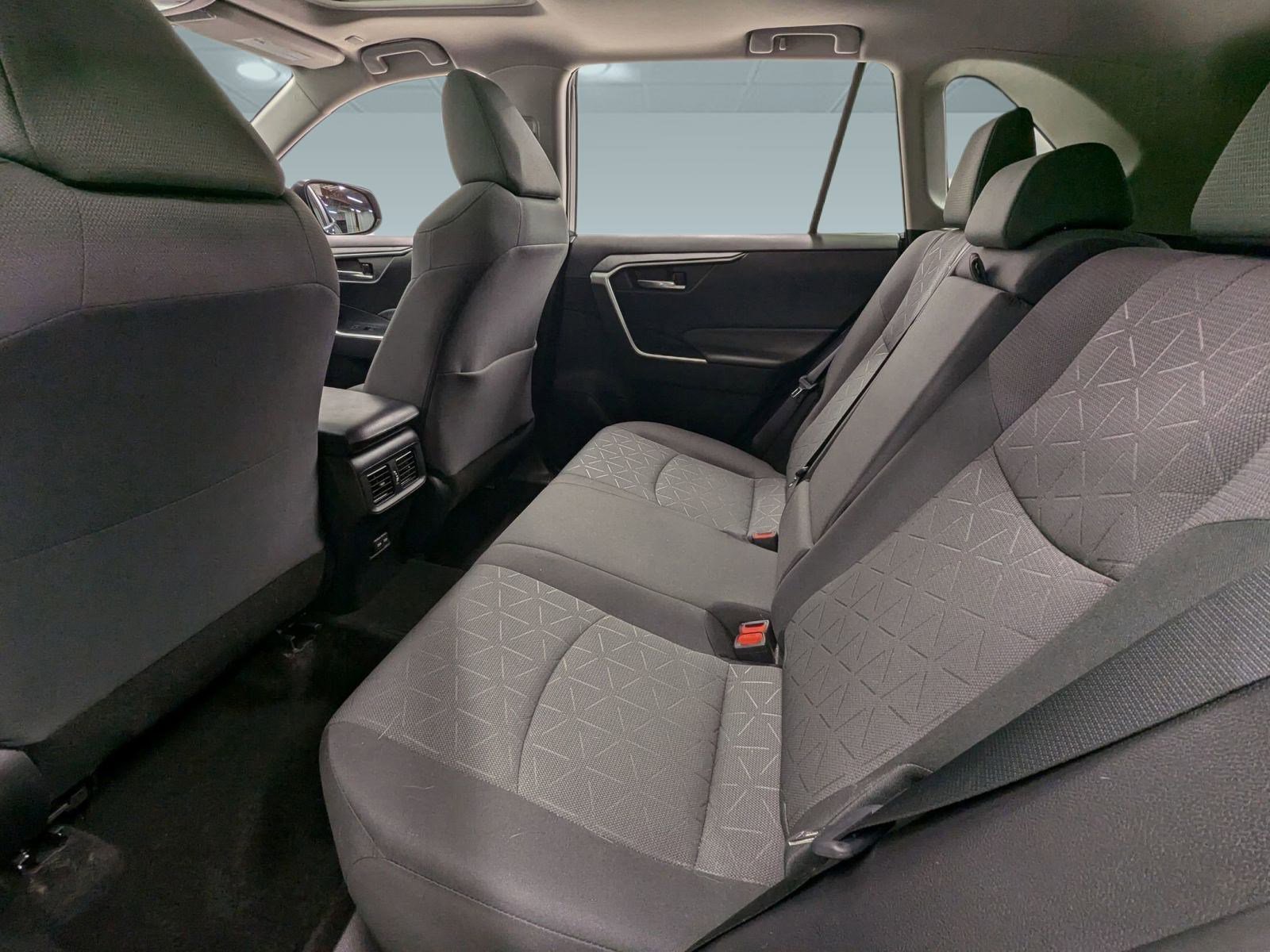 Used 2023 Toyota RAV4 XLE image 20