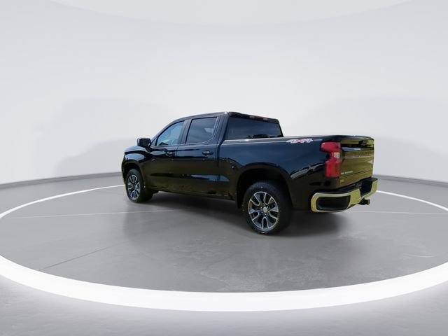 Used 2024 Chevrolet Silverado 1500 LT AWD/4WD image 6