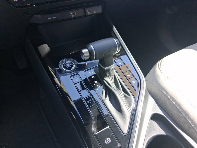 Used 2023 Kia Niro EX FWD image 21
