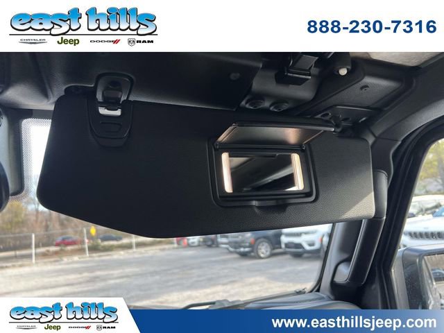 Used 2025 Jeep Wrangler Sahara w/ Safety Group AWD/4WD image 40