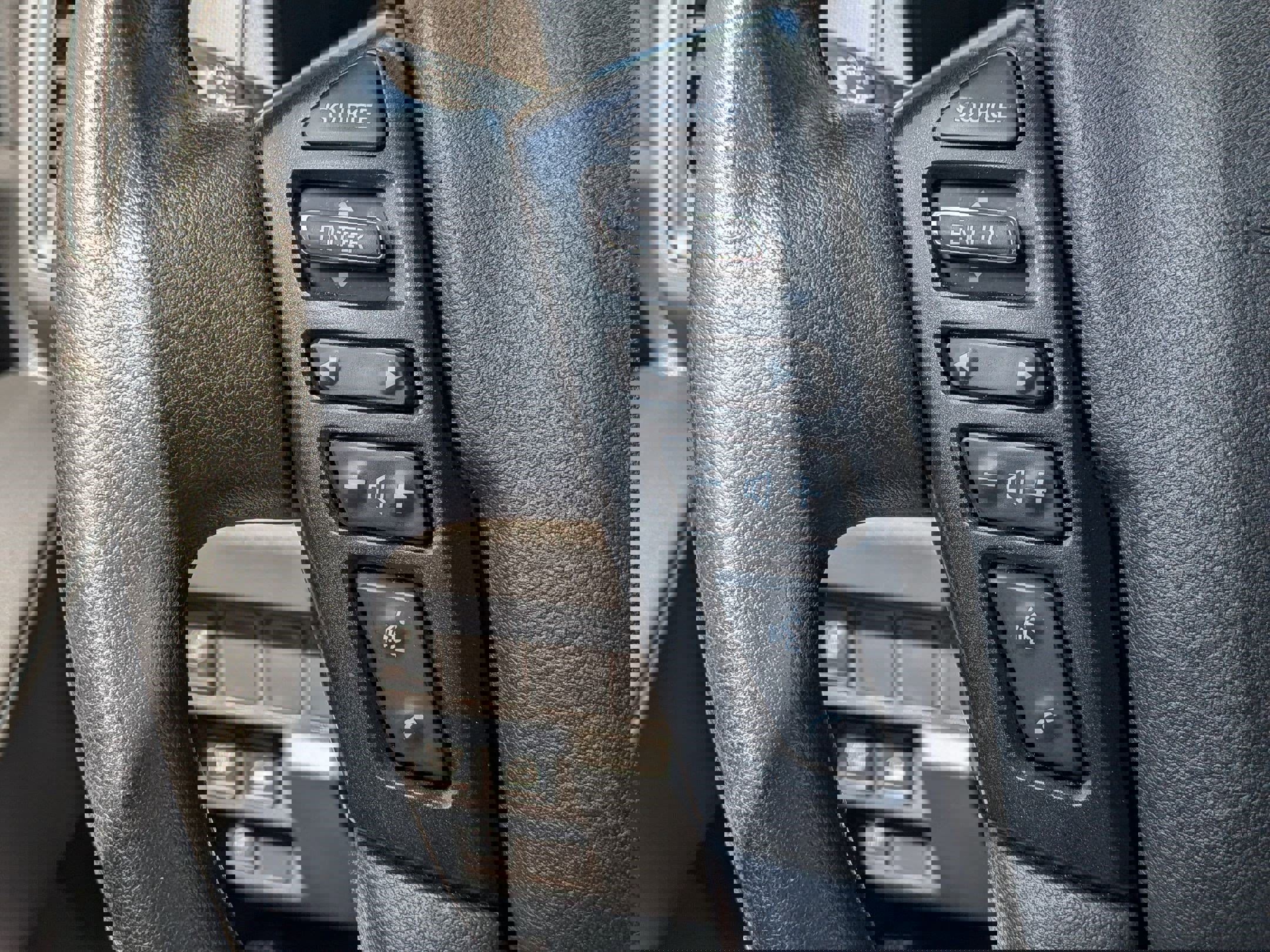 Used 2022 Nissan Frontier S w/ Technology Package image 16