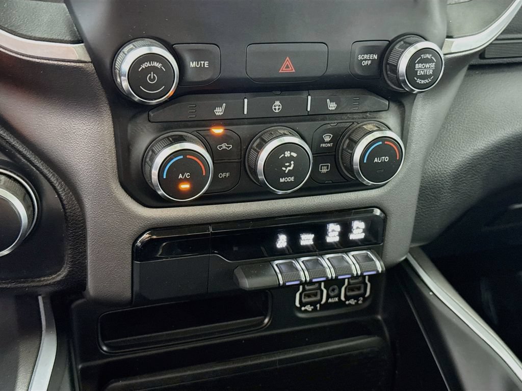 Used 2020 RAM 1500 Big Horn AWD/4WD image 10