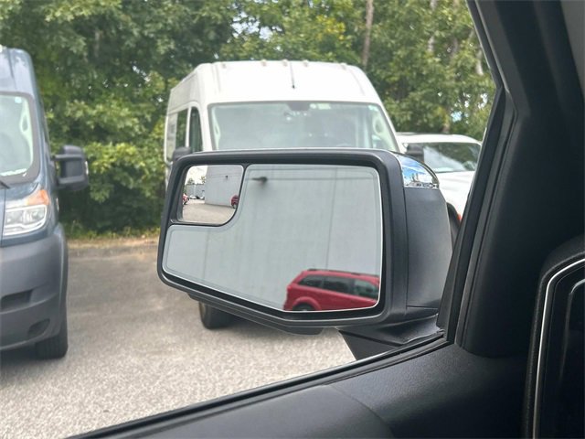 Used 2023 GMC Sierra 1500 SLT w/ SLT Premium Package image 32