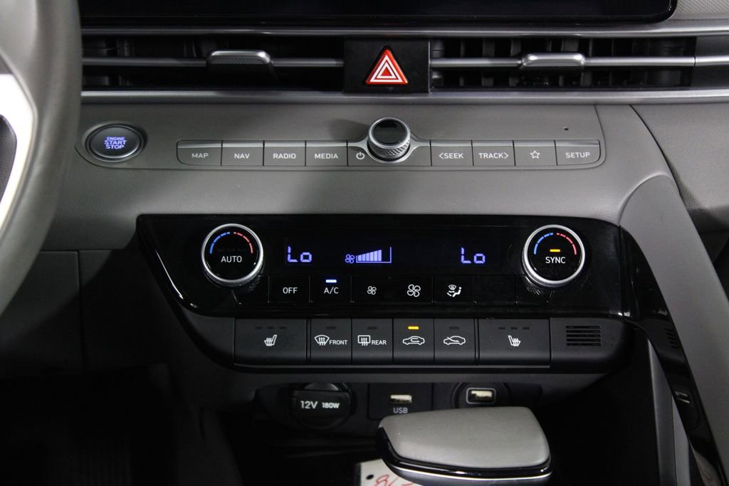 Certified 2023 Hyundai Elantra SEL w/ Convenience Package image 21