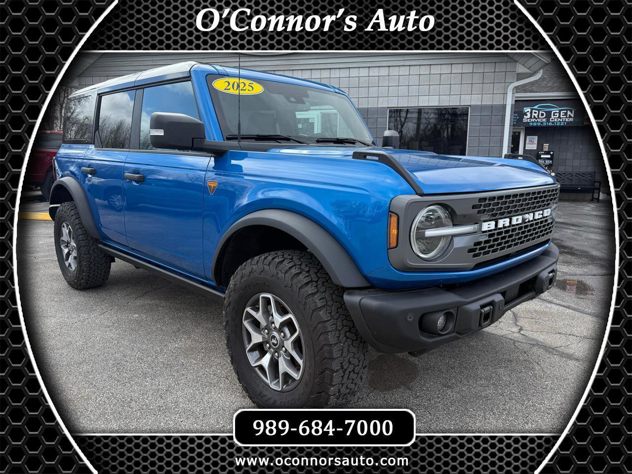 Used 2025 Ford Bronco Badlands image 1