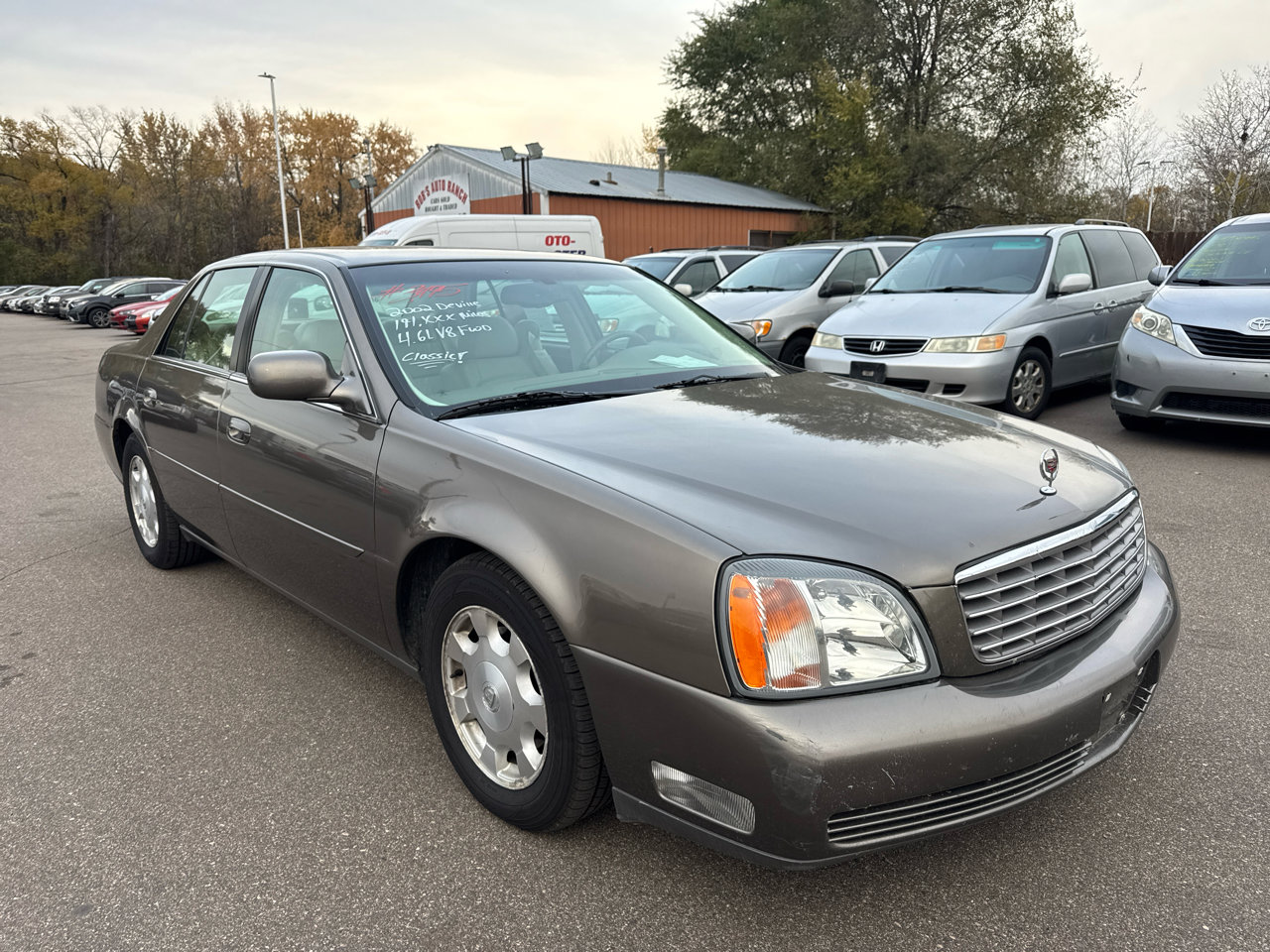 Used 2002 Cadillac De Ville Sedan image 3