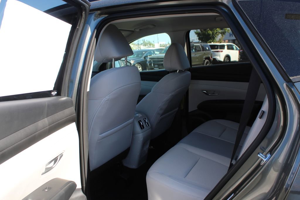 New 2026 Hyundai Tucson SEL w/ Tow & Go Package AWD/4WD image 17