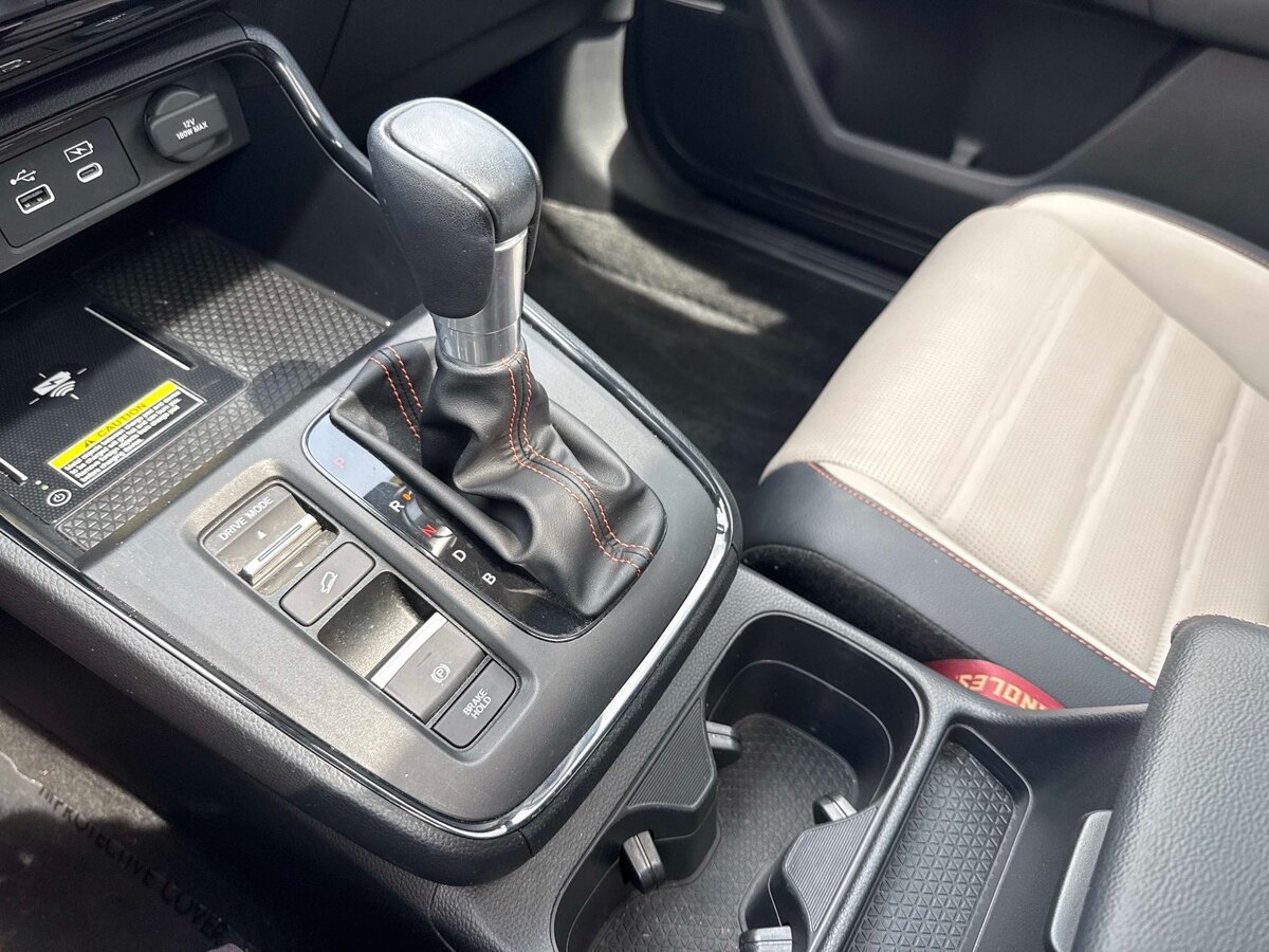 Used 2024 Honda CR-V Sport Touring image 27