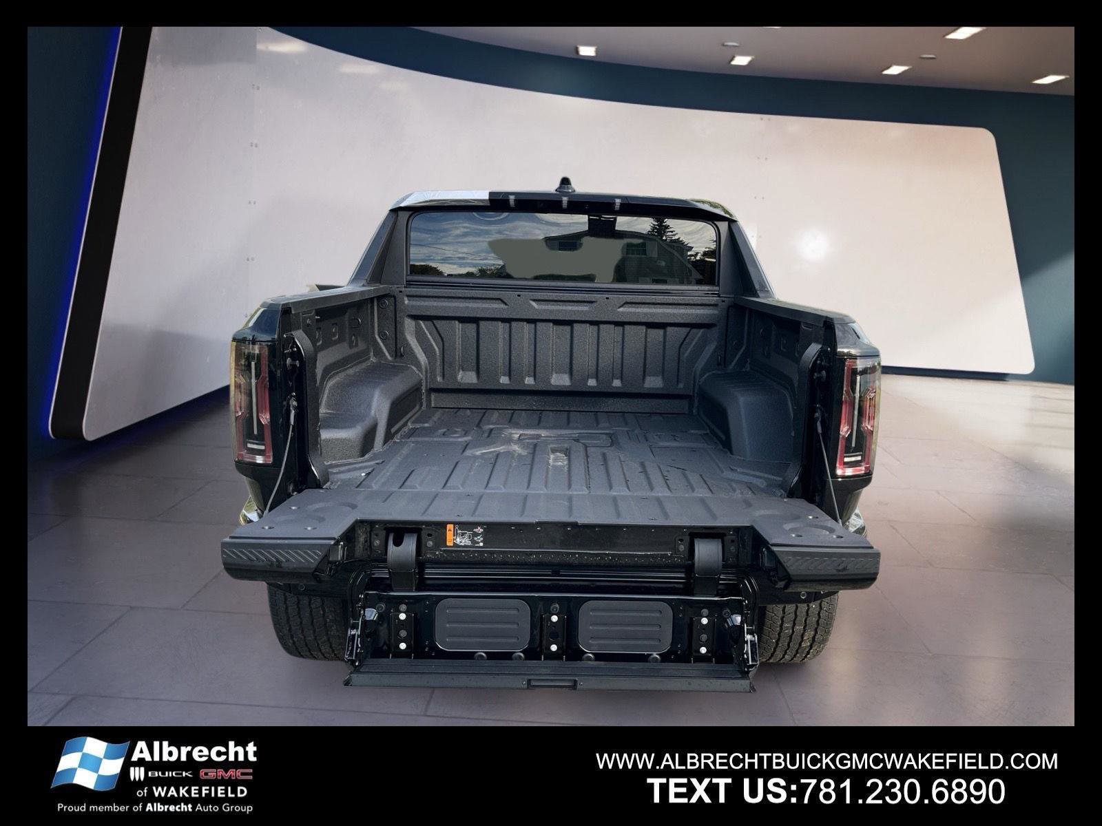 New 2026 GMC Hummer EV 4x4 Crew Cab image 8