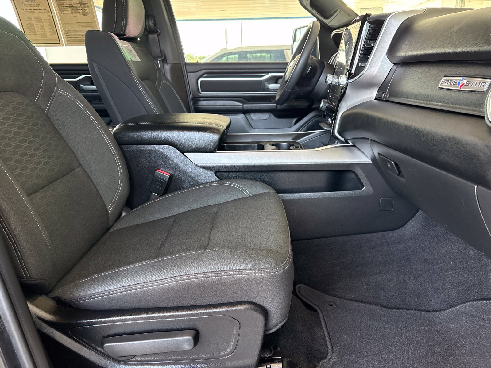 Used 2025 RAM 1500 Lone Star AWD/4WD image 17