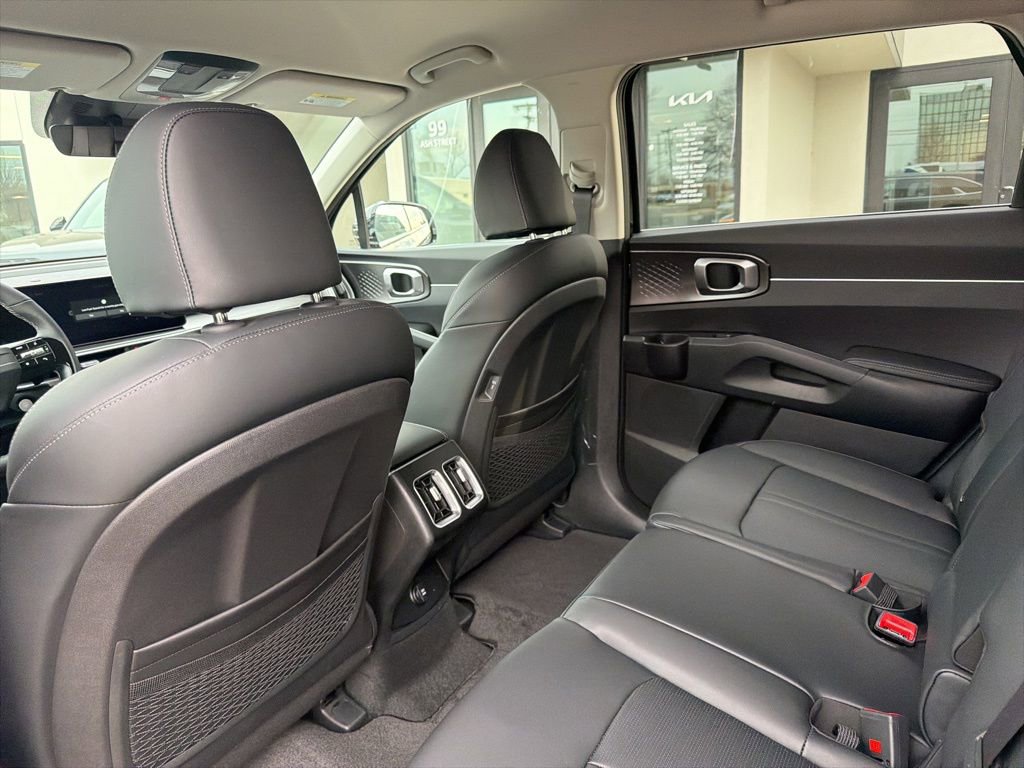 New 2026 Kia Sorento EX image 21