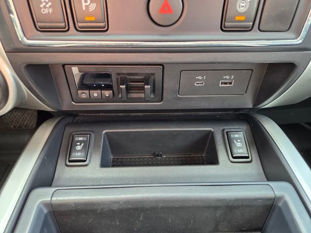 Used 2021 Nissan Titan SV w/ SV Convenience Package image 29