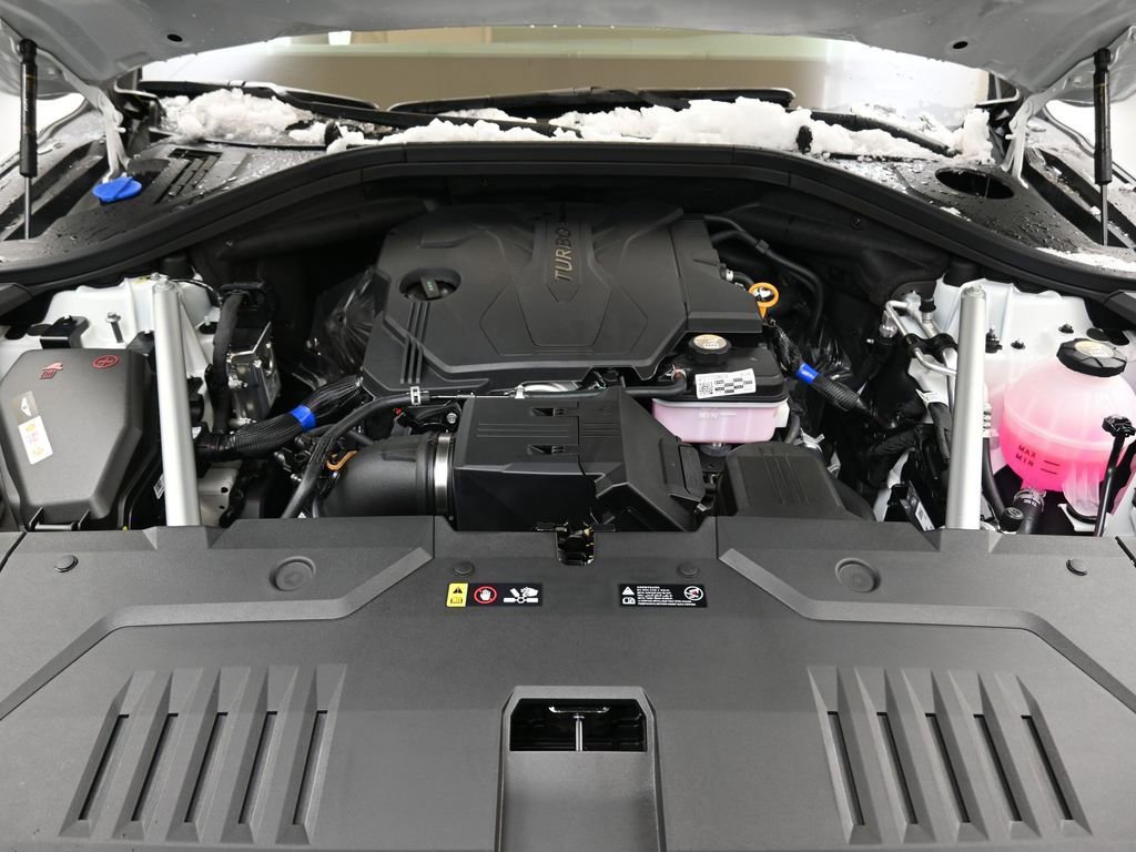 New 2026 Genesis GV70 2.5T Advanced image 9