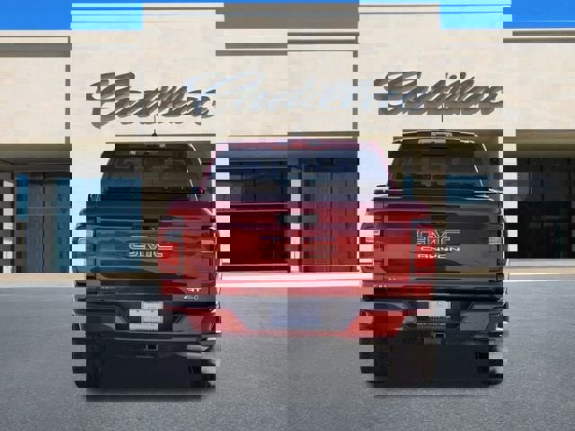 Used 2024 GMC Canyon AT4 image 4