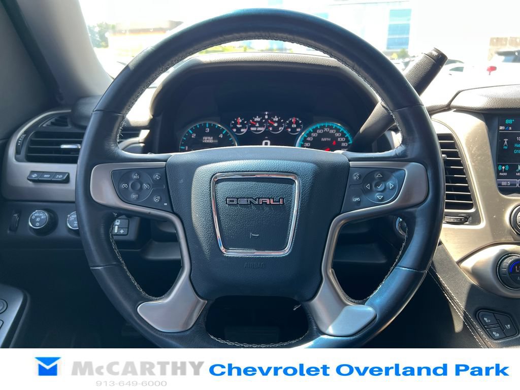 Used 2018 GMC Yukon XL Denali w/ Denali Ultimate Package AWD/4WD image 12