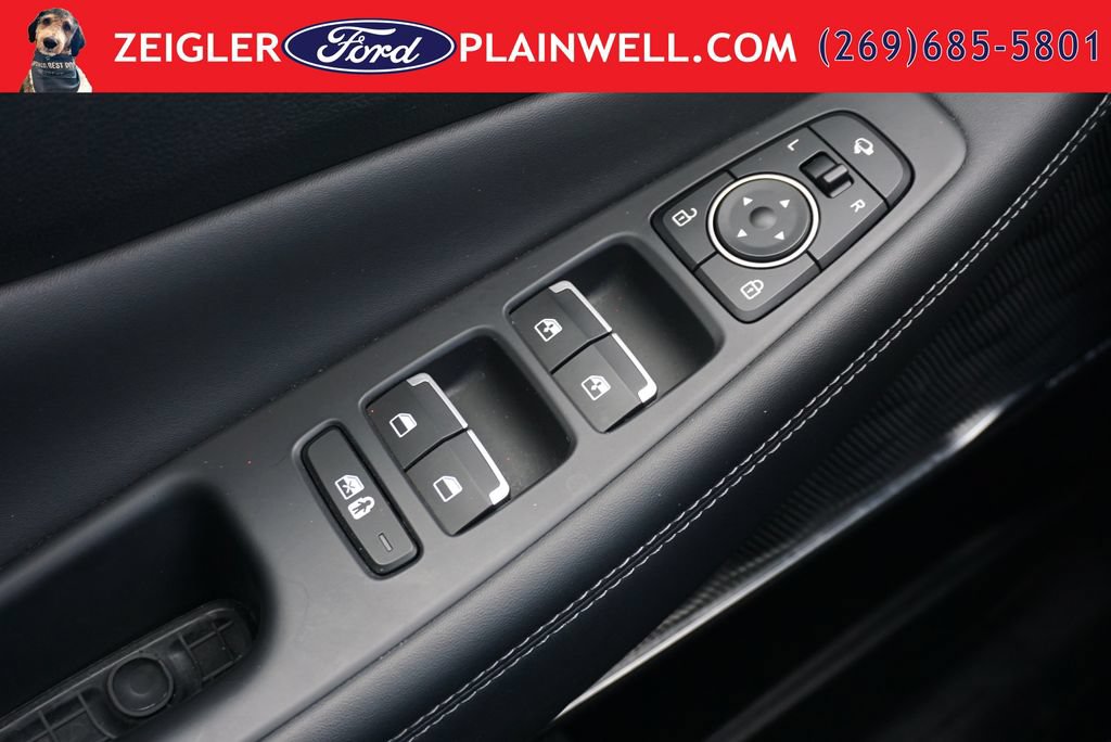 Used 2023 Hyundai Santa Fe Limited AWD/4WD image 35