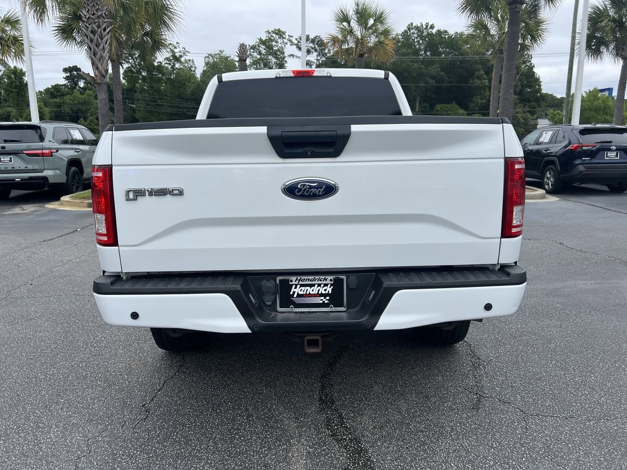 Used 2017 Ford F150 XL w/ Equipment Group 101A Mid AWD/4WD image 9