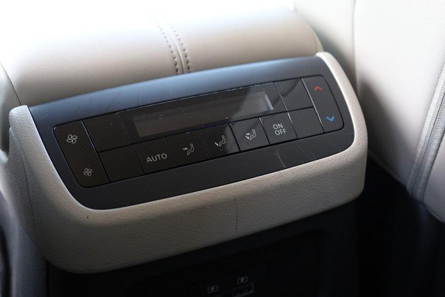 Certified 2025 Nissan Pathfinder SL AWD/4WD image 25