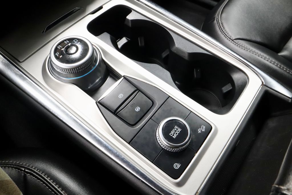 Certified 2022 Ford Explorer XLT w/ Equipment Group 202A image 34