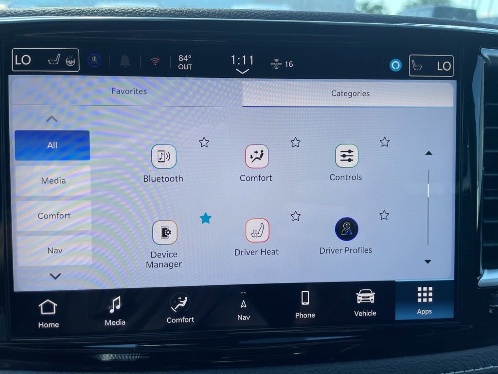New 2026 Chrysler Pacifica Limited image 33