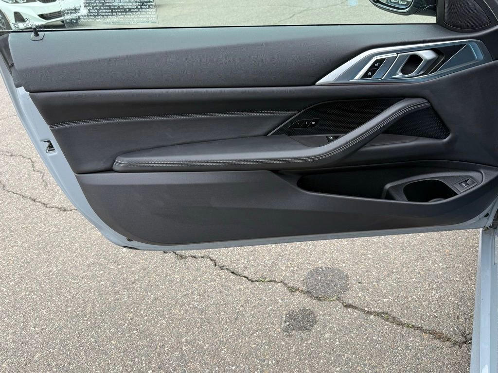 Used 2025 BMW 430i Coupe w/ M Sport Package image 18