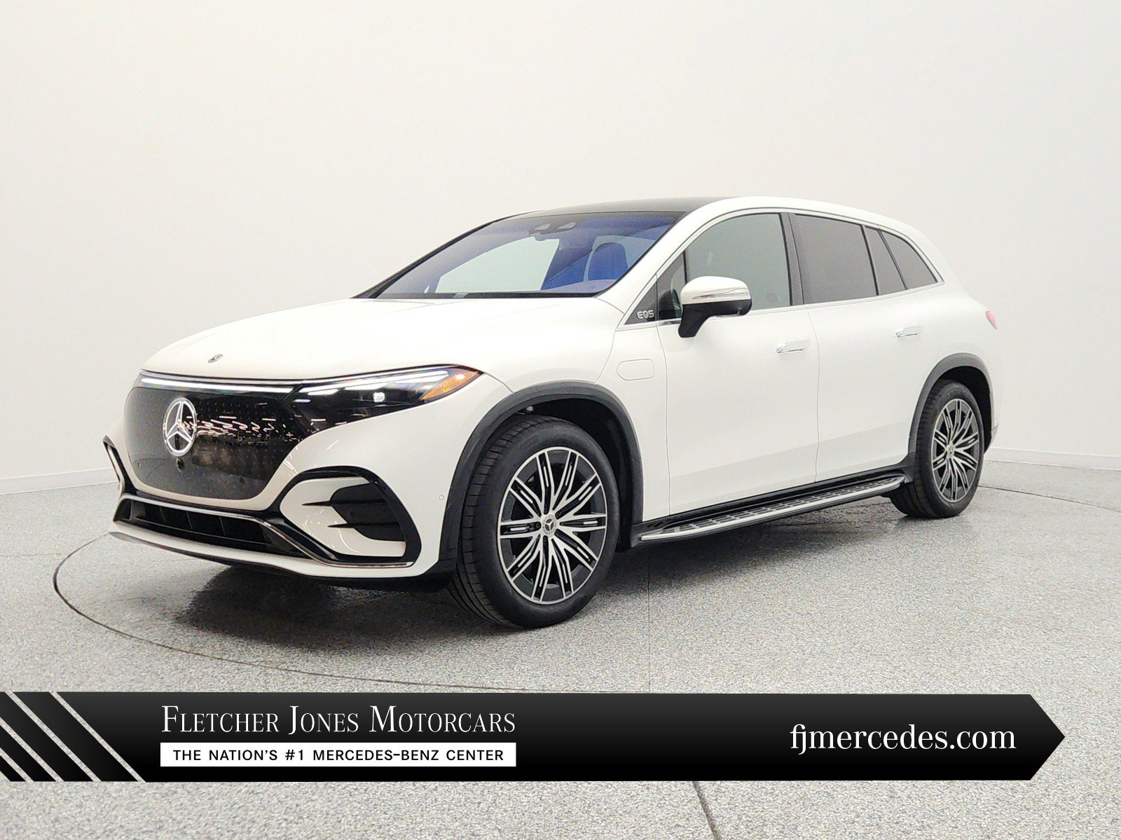 Used 2023 Mercedes-Benz EQS 580 4MATIC SUV image 1