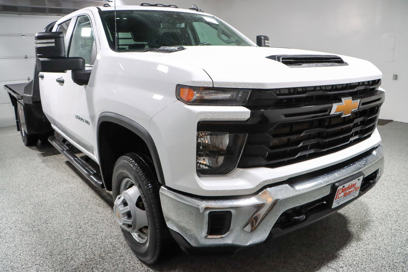 Used 2025 Chevrolet Silverado 3500 W/T w/ WT Convenience Package image 5