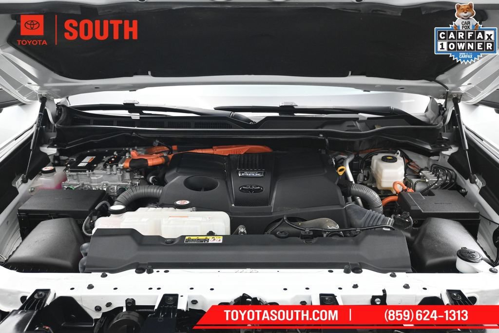 Used 2023 Toyota Sequoia Limited w/ Tow Technology Package AWD/4WD image 45