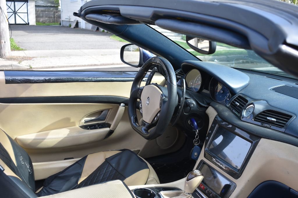 Used 2013 Maserati GranTurismo Convertible RWD image 26