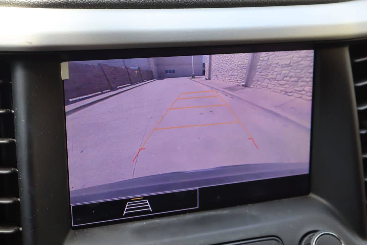 Used 2020 GMC Acadia SLT FWD image 8
