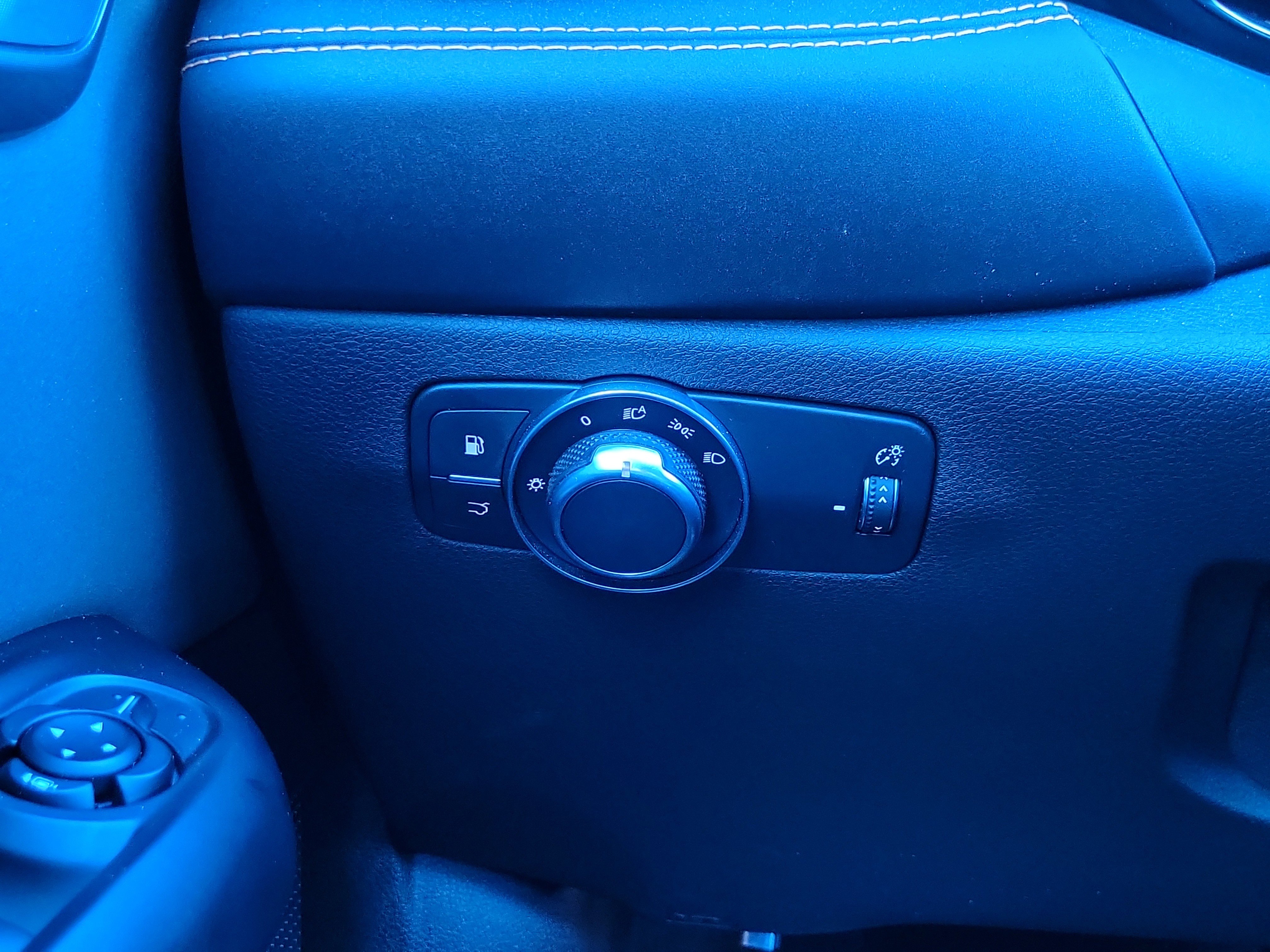 Used 2024 Alfa Romeo Tonale Ti image 12