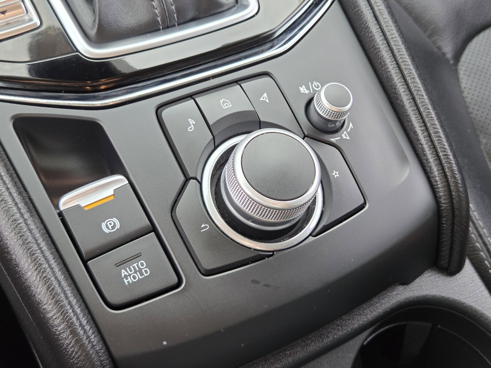 Used 2025 MAZDA CX-5 AWD 2.5 S w/ Preferred Package image 25