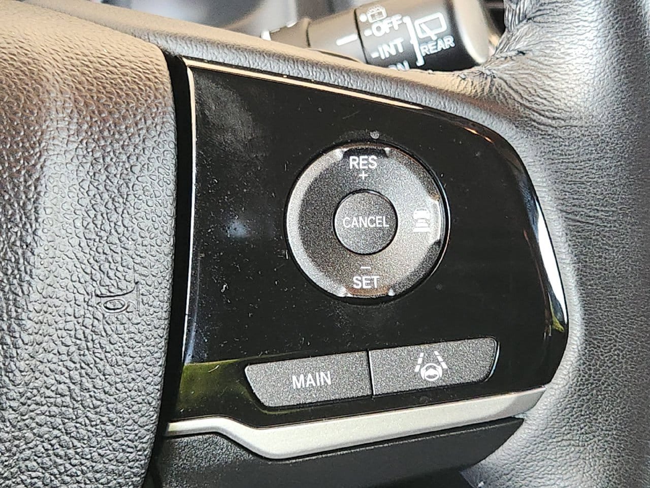 Certified 2022 Honda Pilot Touring image 28