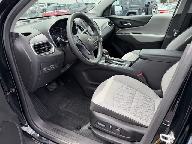 Used 2024 Chevrolet Equinox LS w/ LS Convenience Package FWD image 11