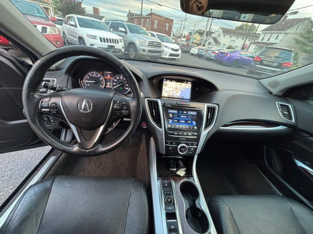 Used 2017 Acura TLX V6 SH-AWD w/ Advance Package image 11