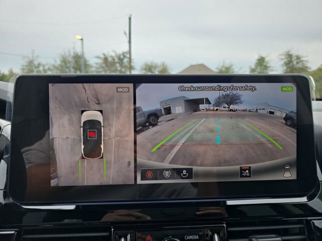 New 2026 Nissan Pathfinder SL image 9