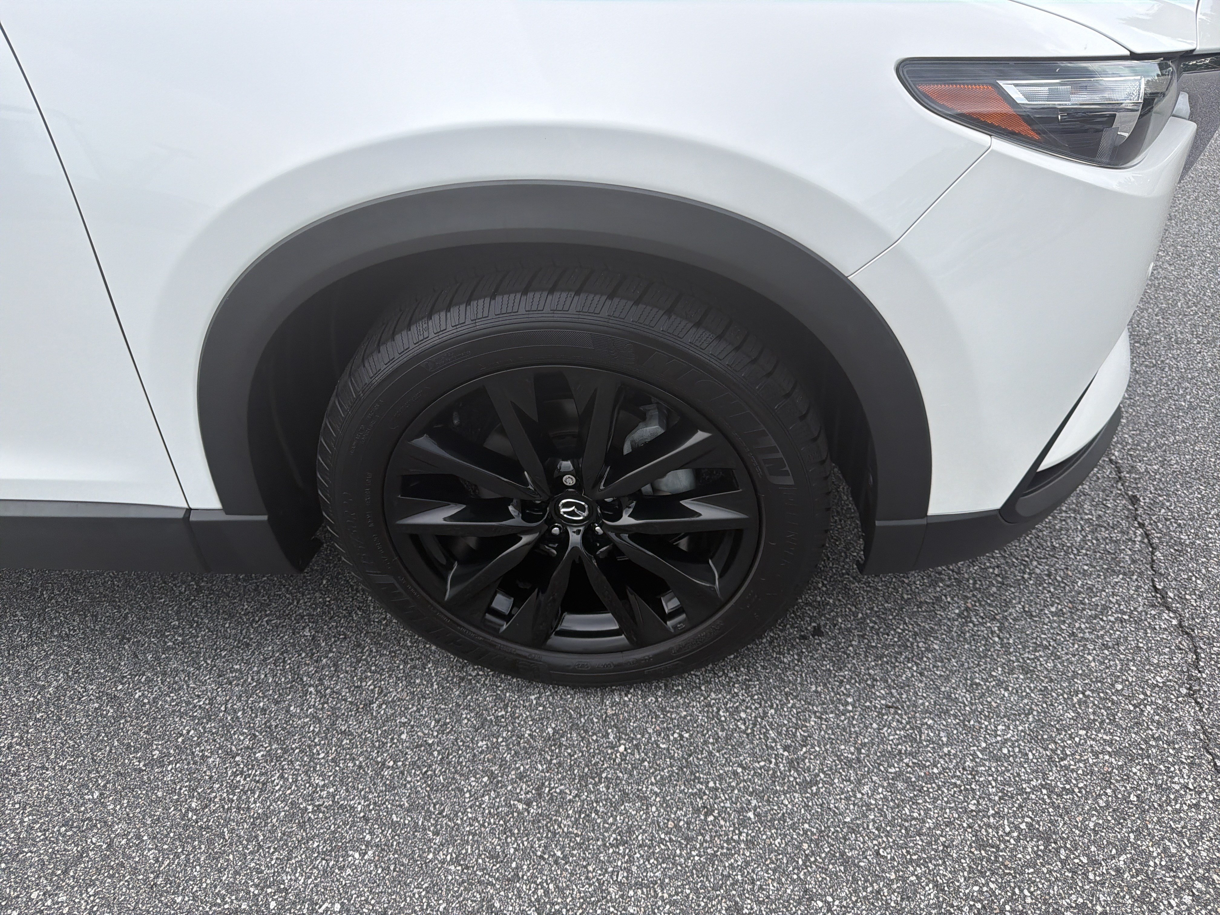 Used 2022 MAZDA CX-9 Touring Plus AWD/4WD image 14