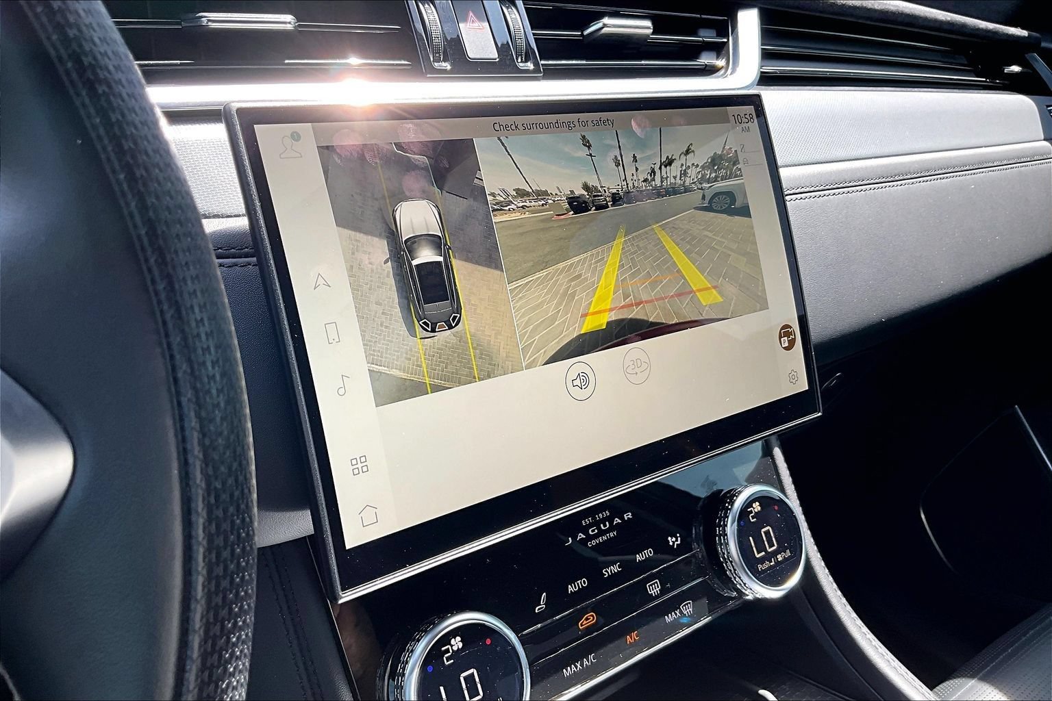 Certified 2022 Jaguar F-PACE SVR AWD/4WD image 21